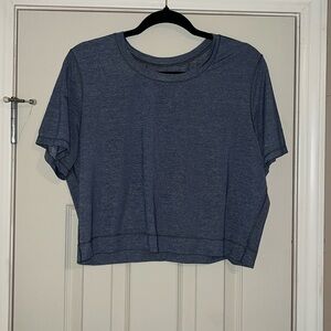 Cropped Lulu Lemon Shirt
